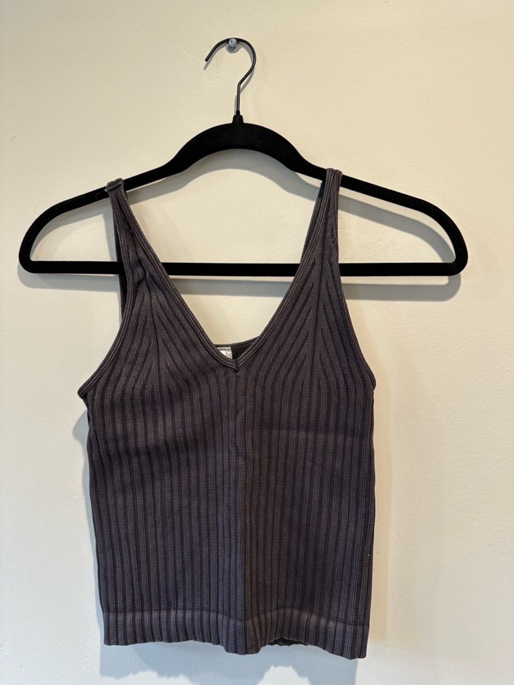 Bundle of 8 New/Like New Tank Tops!!